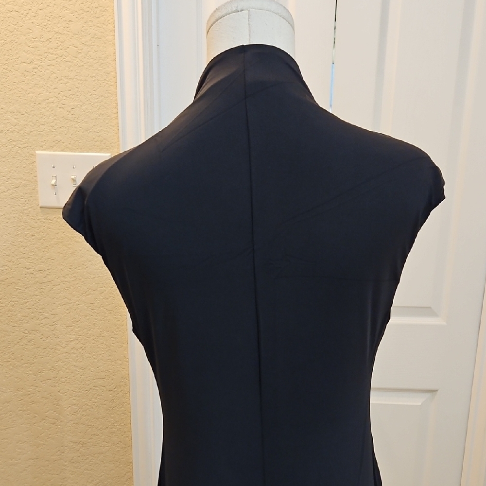 Sophisticated Black High Mock Neck Cap Sleeve Maxi Dress Size Medium - Picture 6 of 9